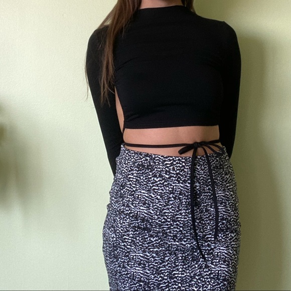 Mini skirt - Picture 2 of 4